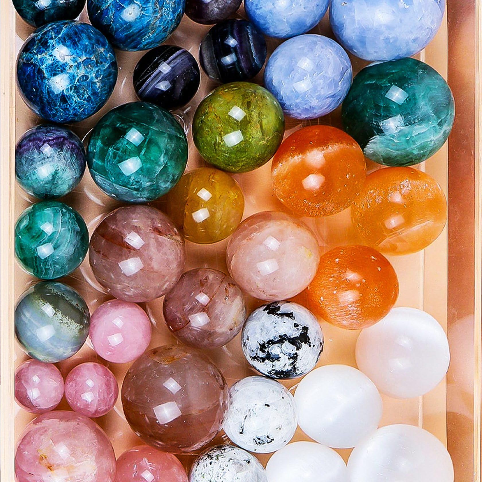 Amazon.co.jp: 水晶玉 開運グッズ クリスタルボール 5cm 6-7cm 天然